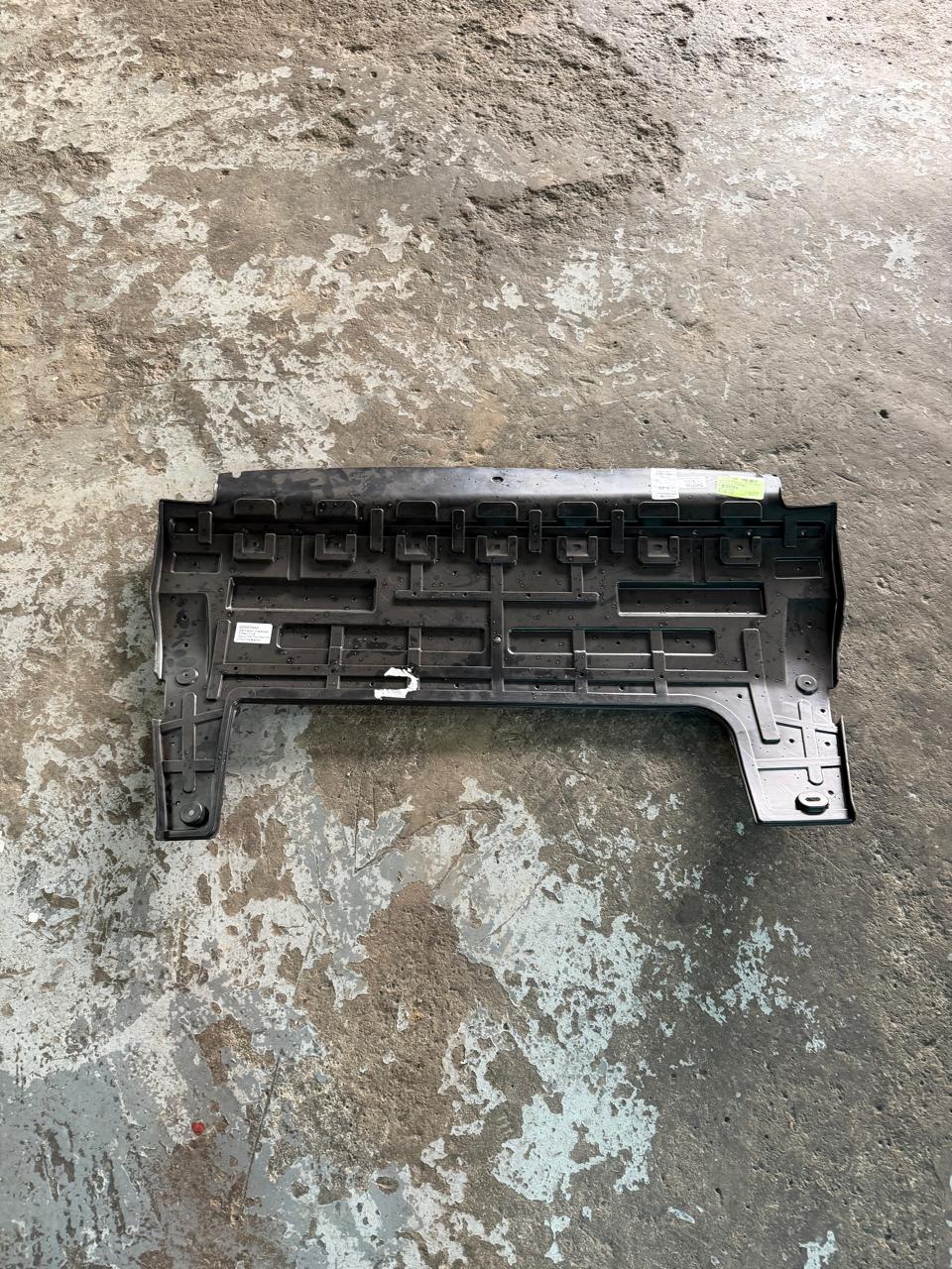 Chery Tiggo 4 Pro front engine cover
