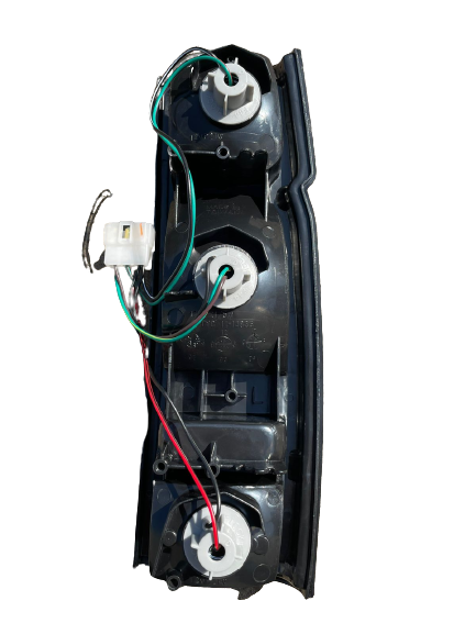 Nissan 1 Tonner taillamp 86-98