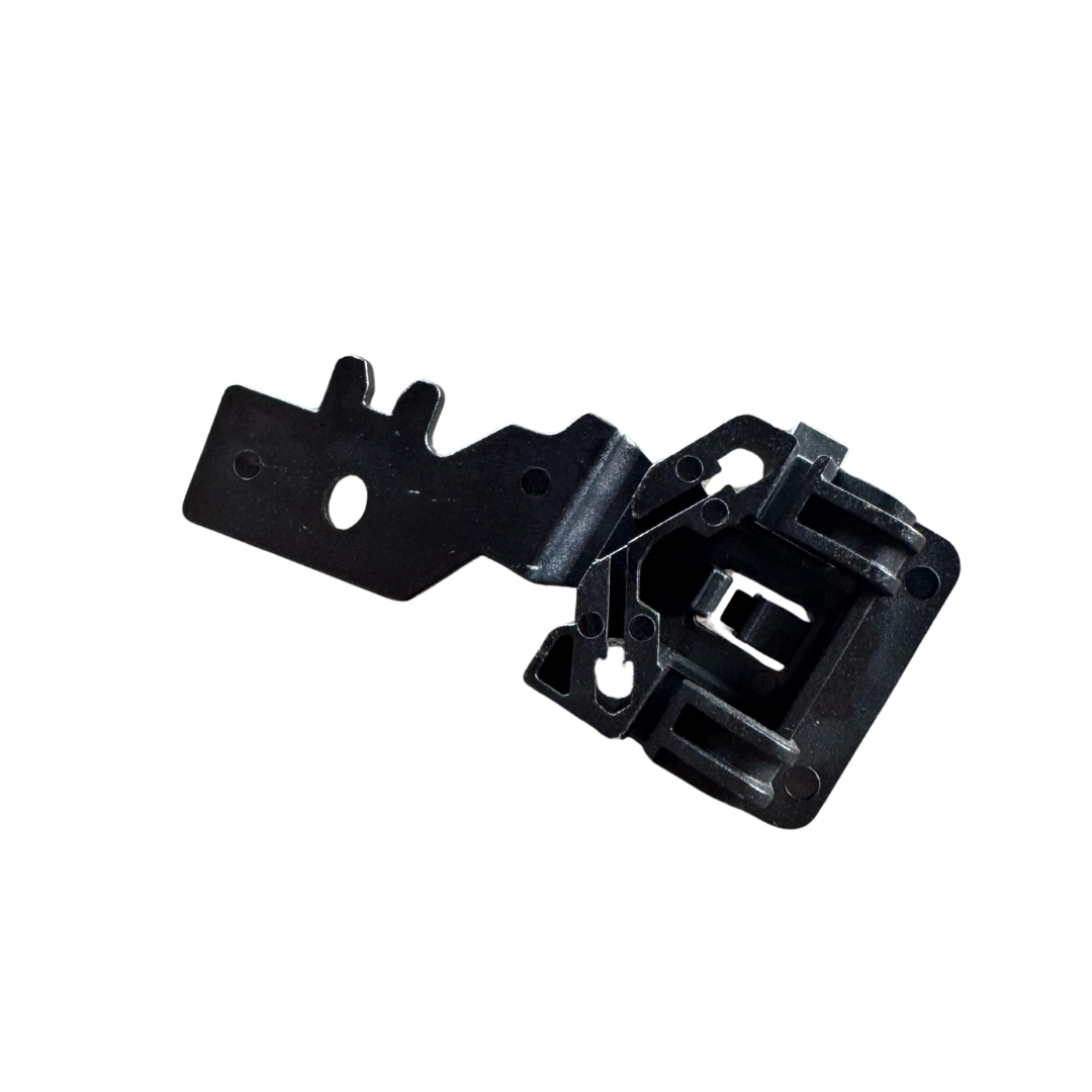 Nissan Qashqai window regulator clip RH