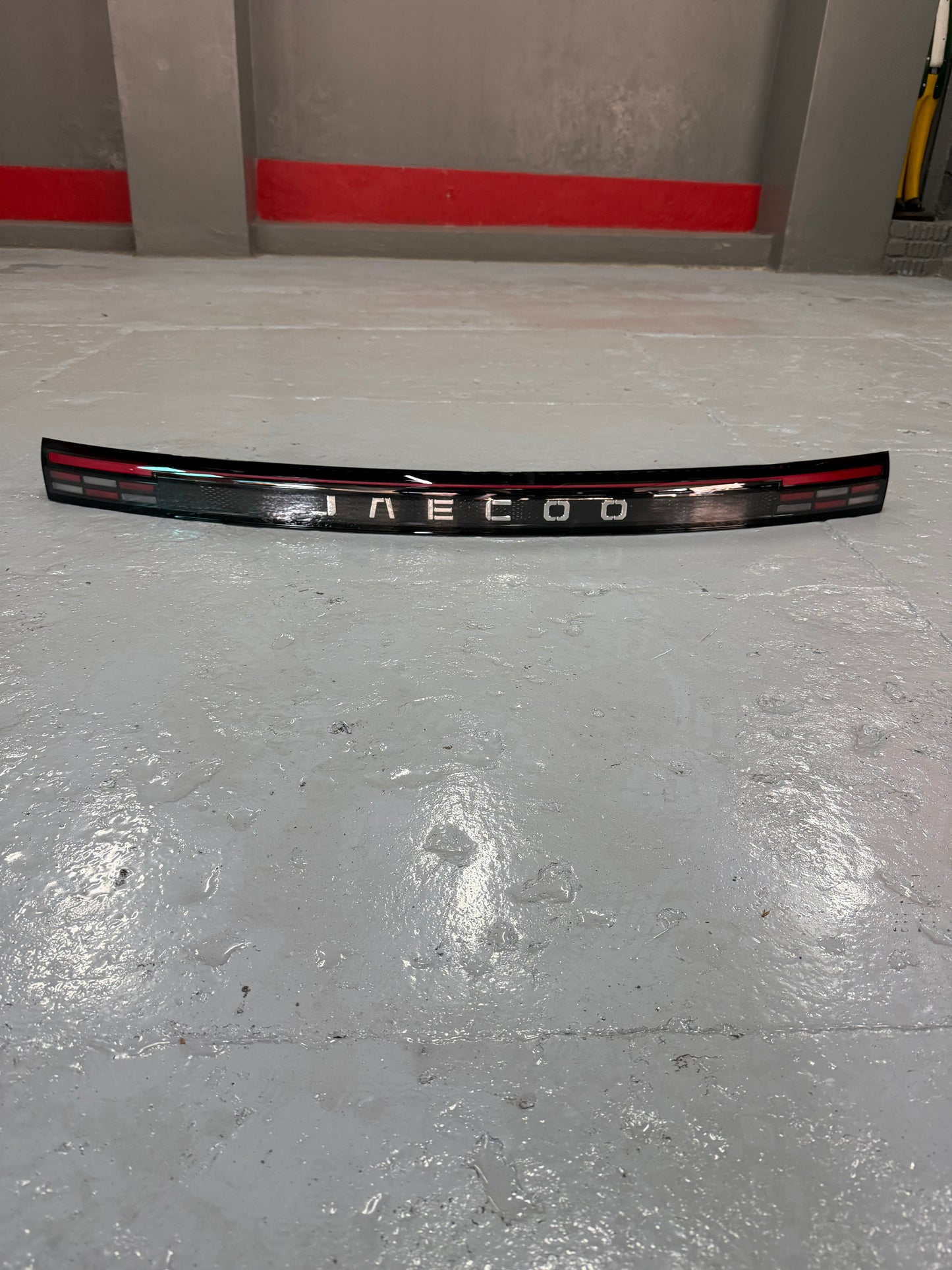 Jaecoo J7 Center brake light