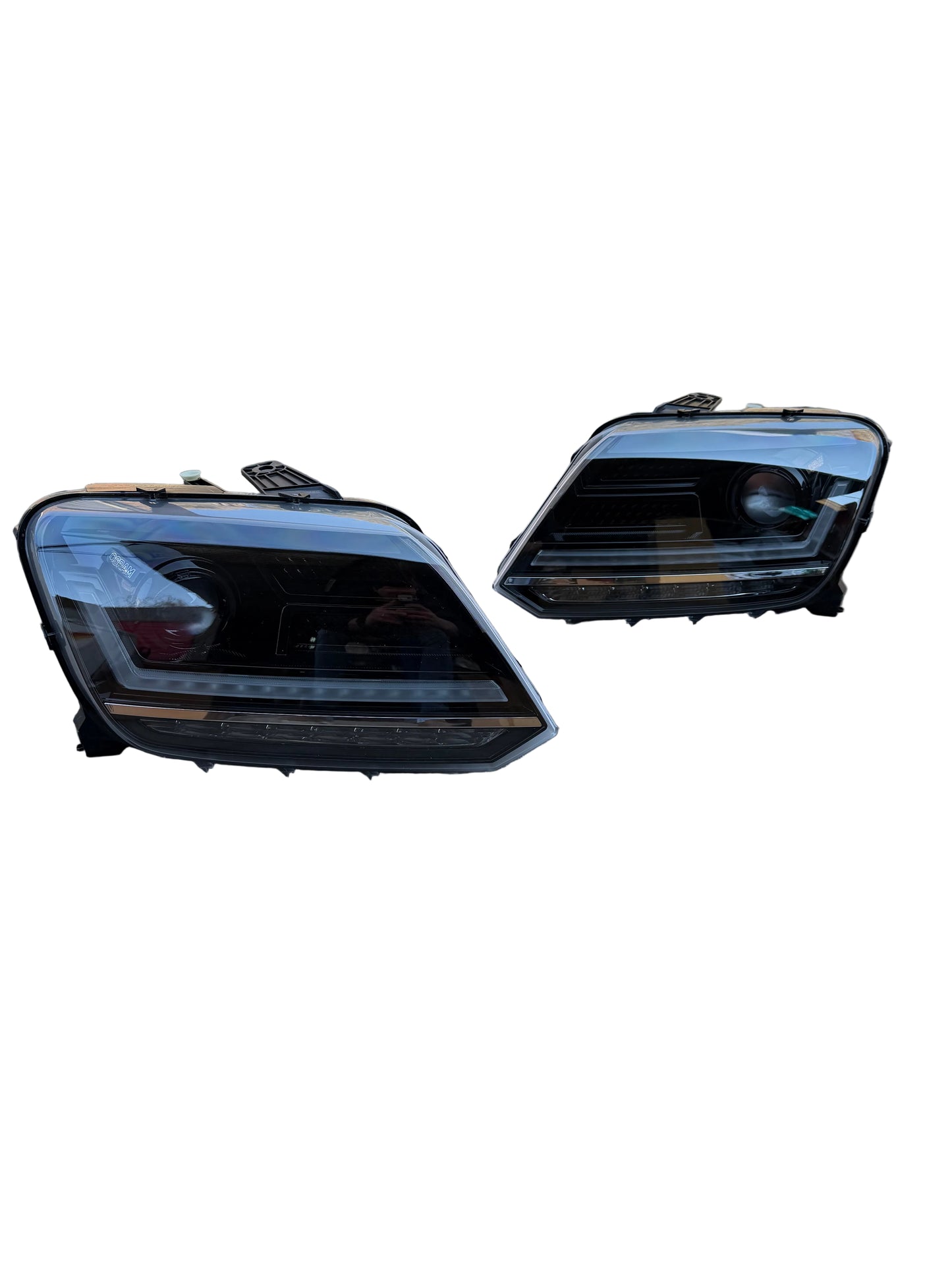 VW Amarok Osram Headlight set