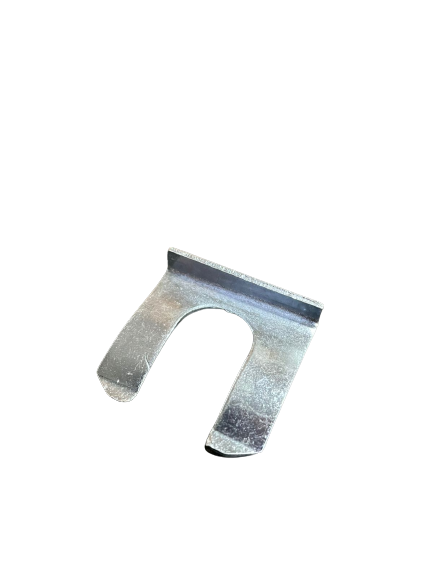 Gear selector cable clip